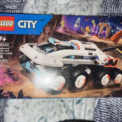 Lego City Command Rover And Crane Loader 