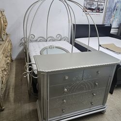 Disney Carriage Bedroom Set 