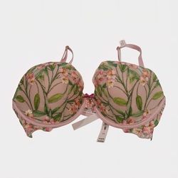 VICTORIA SECRET VERY SEXY PUSH UP BRA