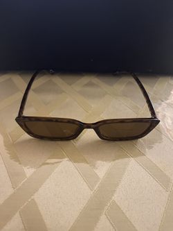 NEW STEVE MADDEN LEOPARD  PRINT UV 400 SUN GLASSES 