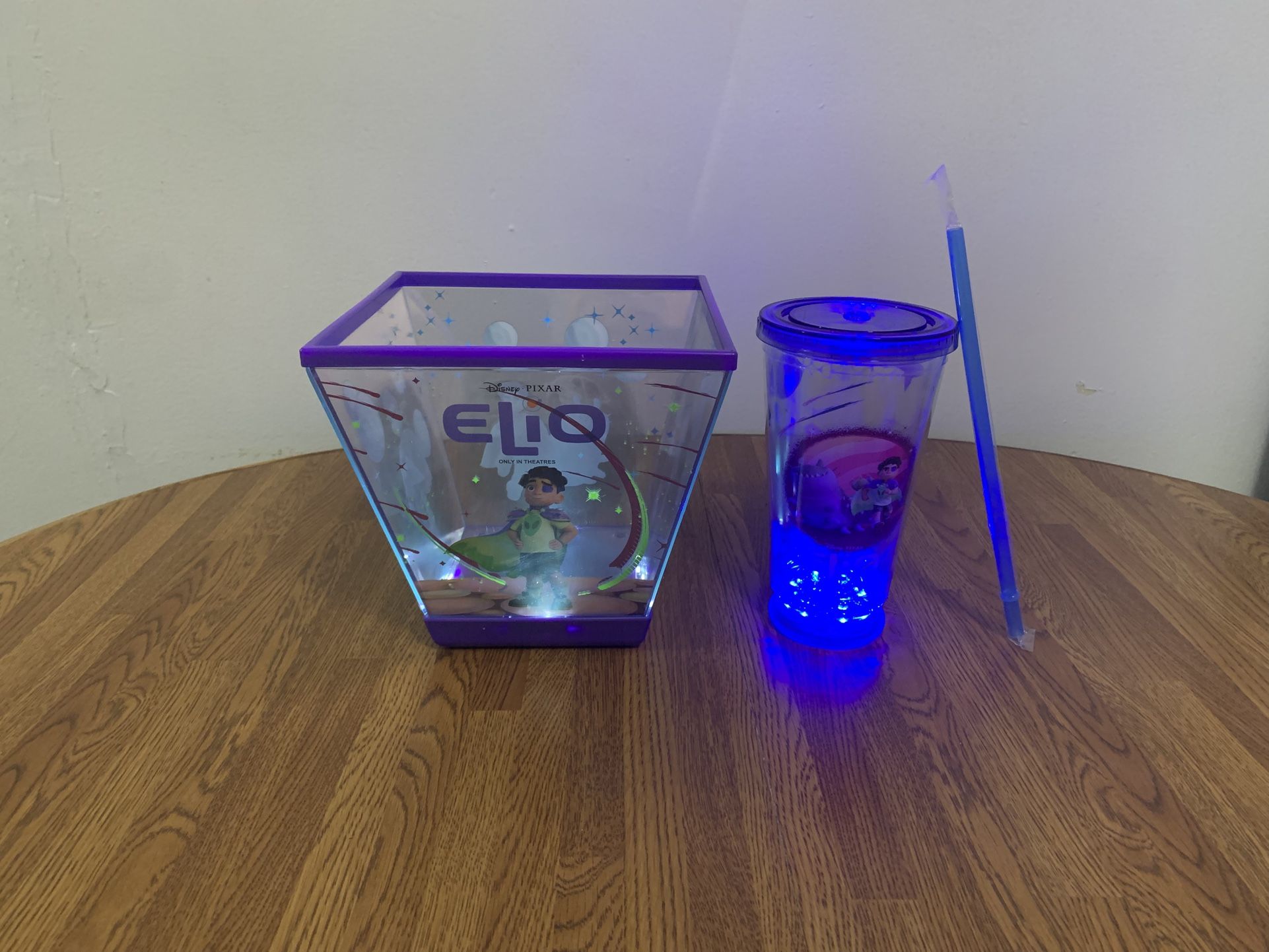 Elio (Regal Exclusive) Space Adventure Combo [130 oz. LED Popcorn Bucket + 32 oz. LED Cup]