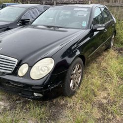 Mercedes E320