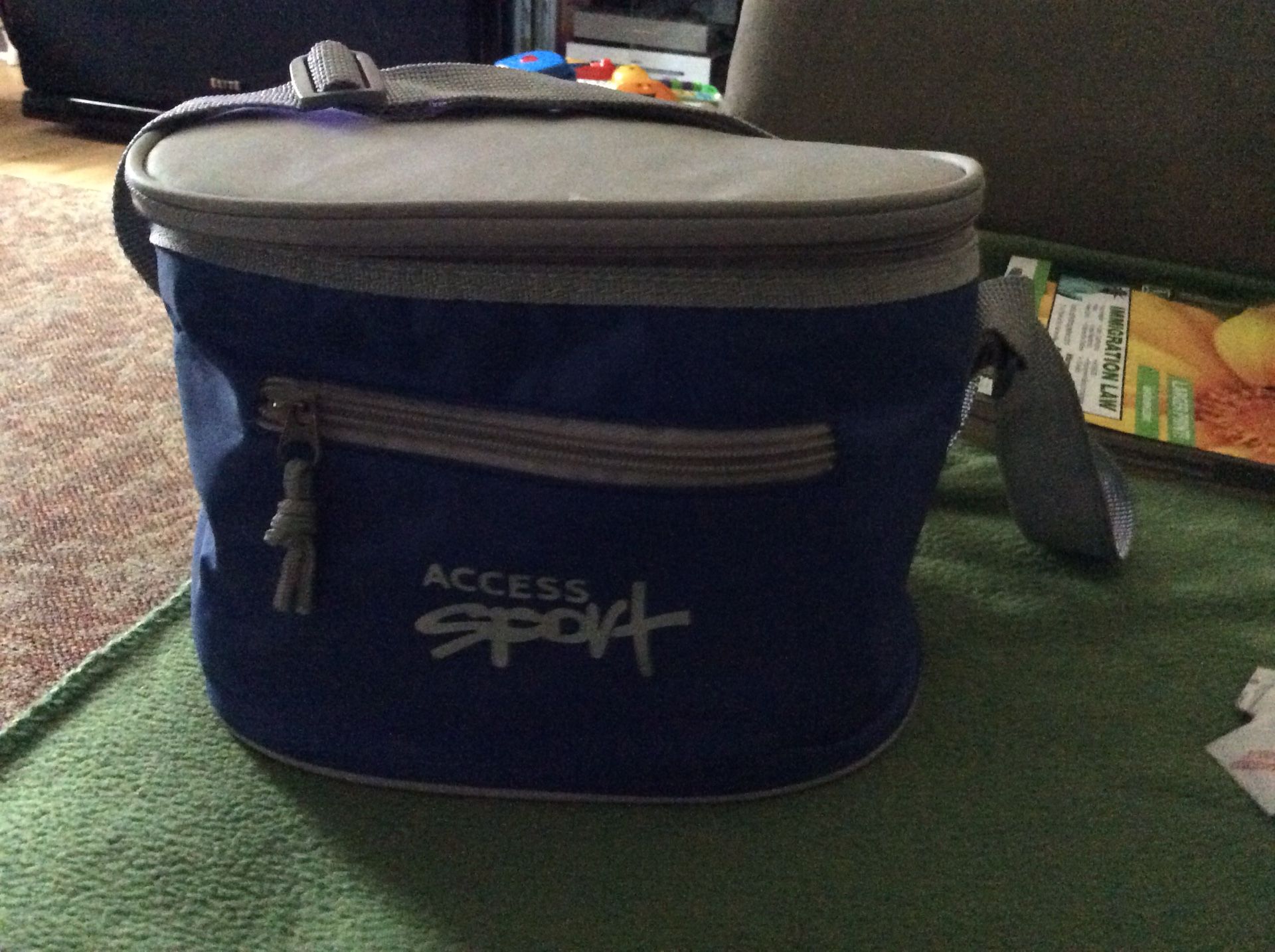 Access sport cooler or lunch bag New
