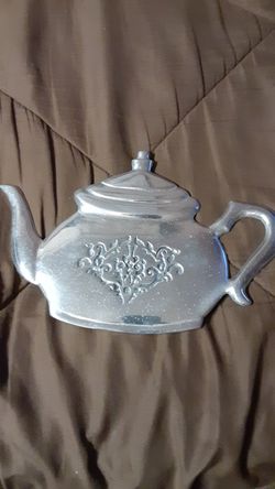 Aluminum teapot trivet - wallhanger