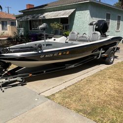 18ft Bass Boat