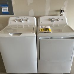 GE Washer & Dryer (delivery available)