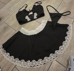 Sexy french maid halloween costume size M pick up only 7 ave and baseline