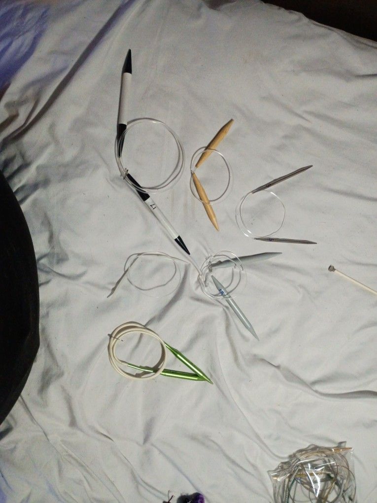 6 Sets Of Wires Knitting Needles