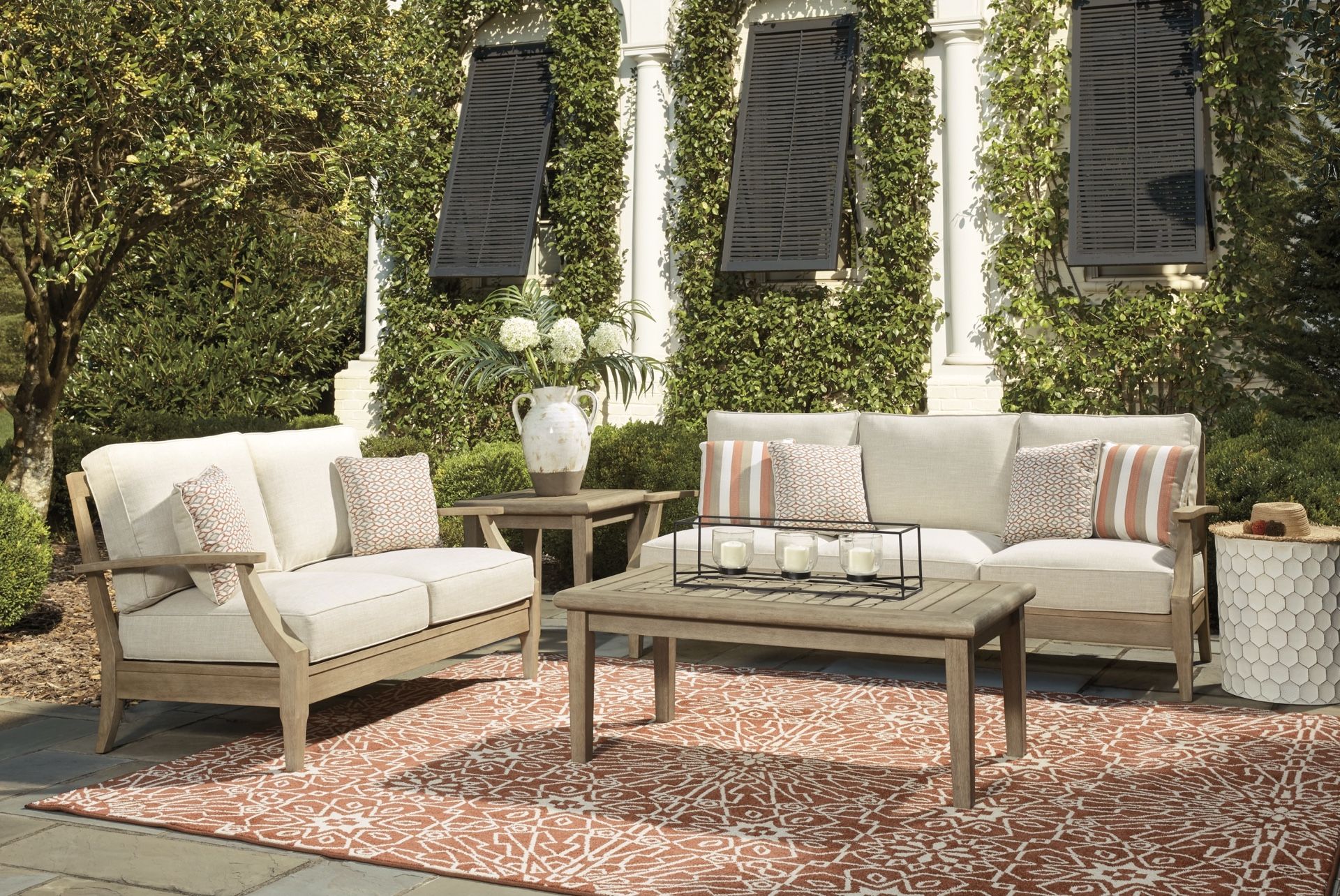 Complete Set Clare View Outdoor Sofa, Loveseat, Coffe & End Table