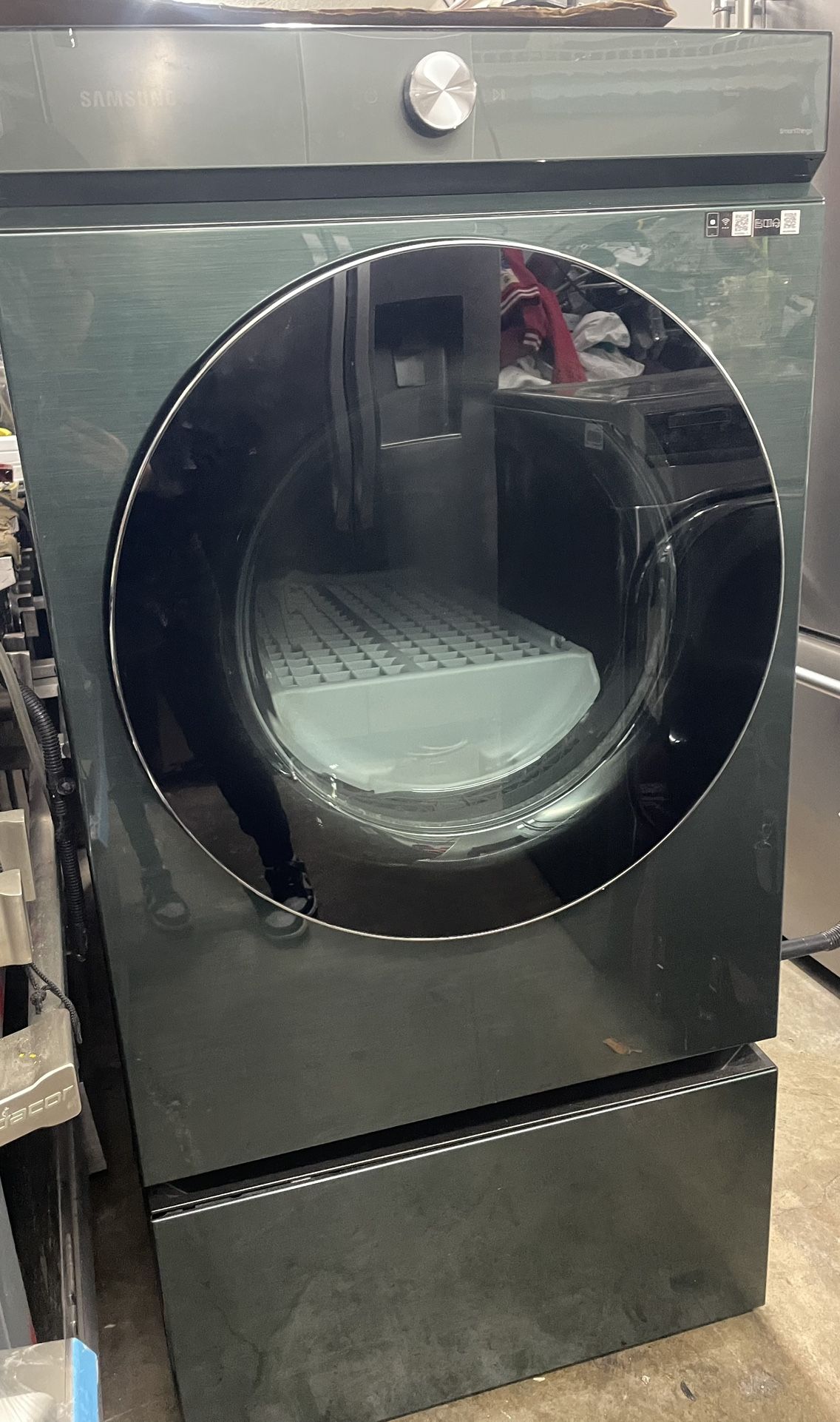 Samsung Model 💚 Front Loader Green Washer And Dryer sets With Pedestals