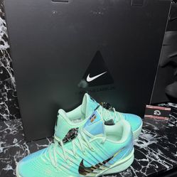 Nike Sabrina 3 LX Warning Label Size 13.5W/12M 11.5W/10M