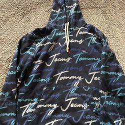 2 / Tommy / New / Size L