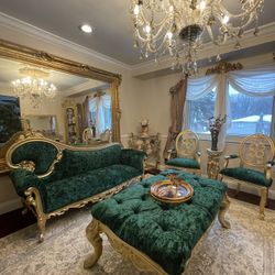 Very  Gorgeous Victorian Living Room Sets 