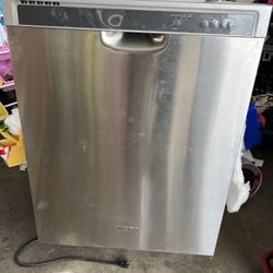 Dishwasher Whirlpool 