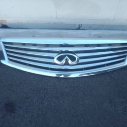 2008-2012 Infiniti Ex35 Grill With Emblem Oem 