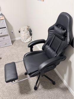Gaming chair