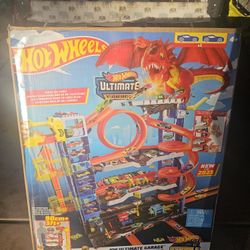 HOT WHEELS ULTIMATE GARAGE.