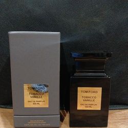 Tom Ford Tobacco Vanila For Sale(PRICE IS NEGOTIABLE)