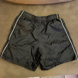 DSG Soccer shorts - Youth Large
