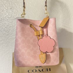 Coach Powder Pink Rowan Bucket bag