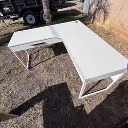 L Shaped Corner Desk