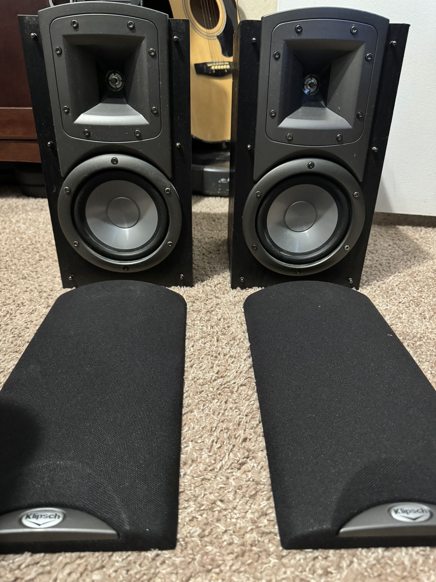 Klipsch Synergy B-20 Bookshelf Speakers Pair