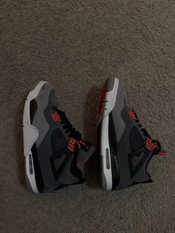Air Jordan 4 Infrared