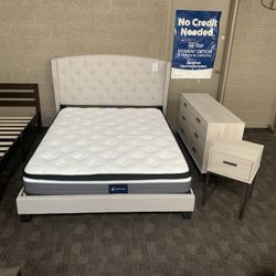 Queen Bedroom Set With Dresser 