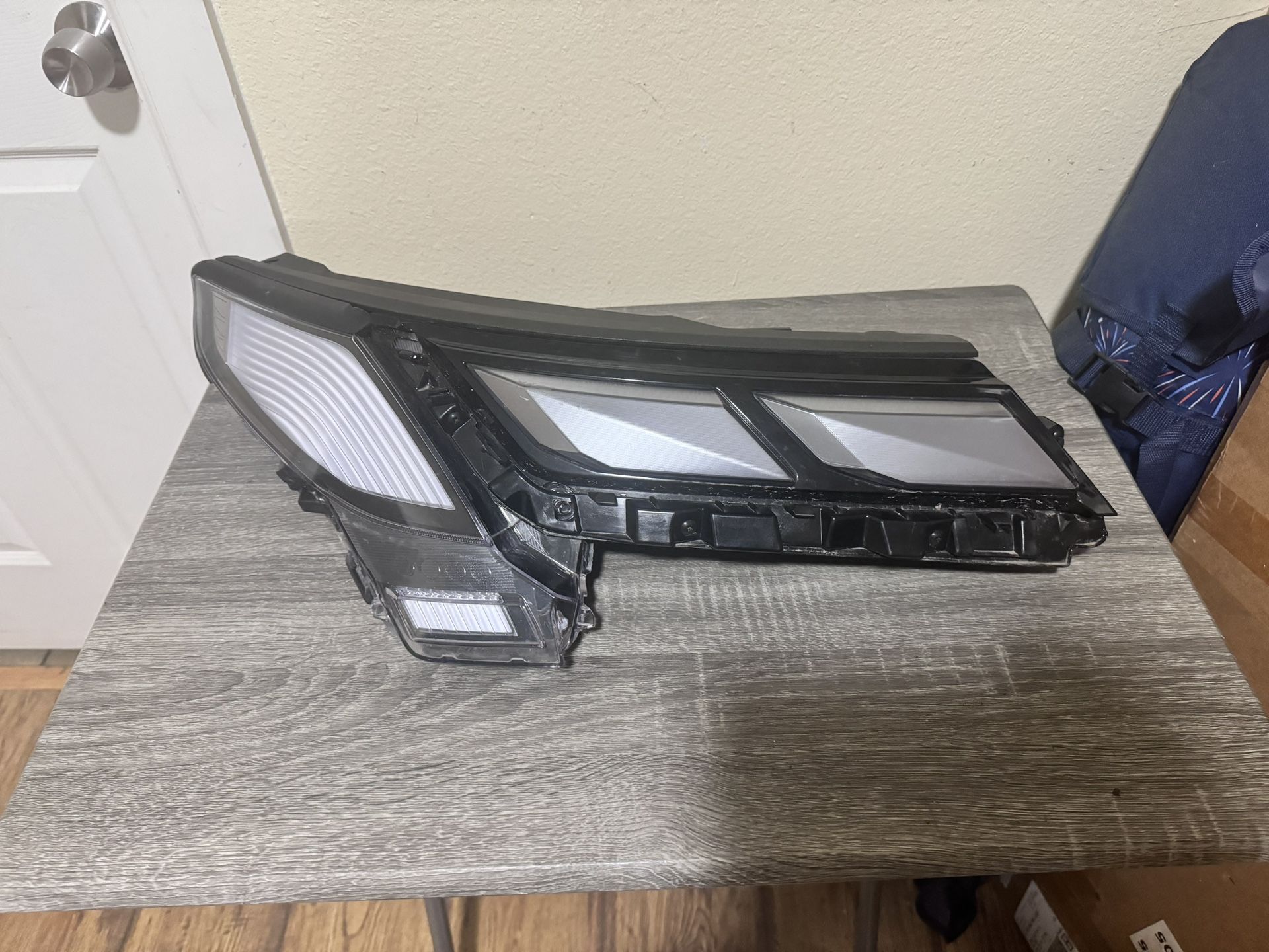 2023 To 2024 HYUNDAI PALISADE RH HEADLIGHT