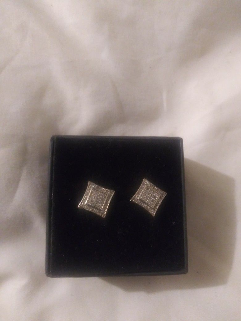 Diamond. Shape 💎  Ear Rings