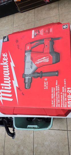 BRAND NEW MILWAUKEE 1-¾ ROTARY HAMMER SDS MAX 400$ TOMORROW (SATURDAY) ONLY PRICE GOES BACK UP AFTER THAT
