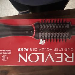 Revlon One Step Volumizer Plus 