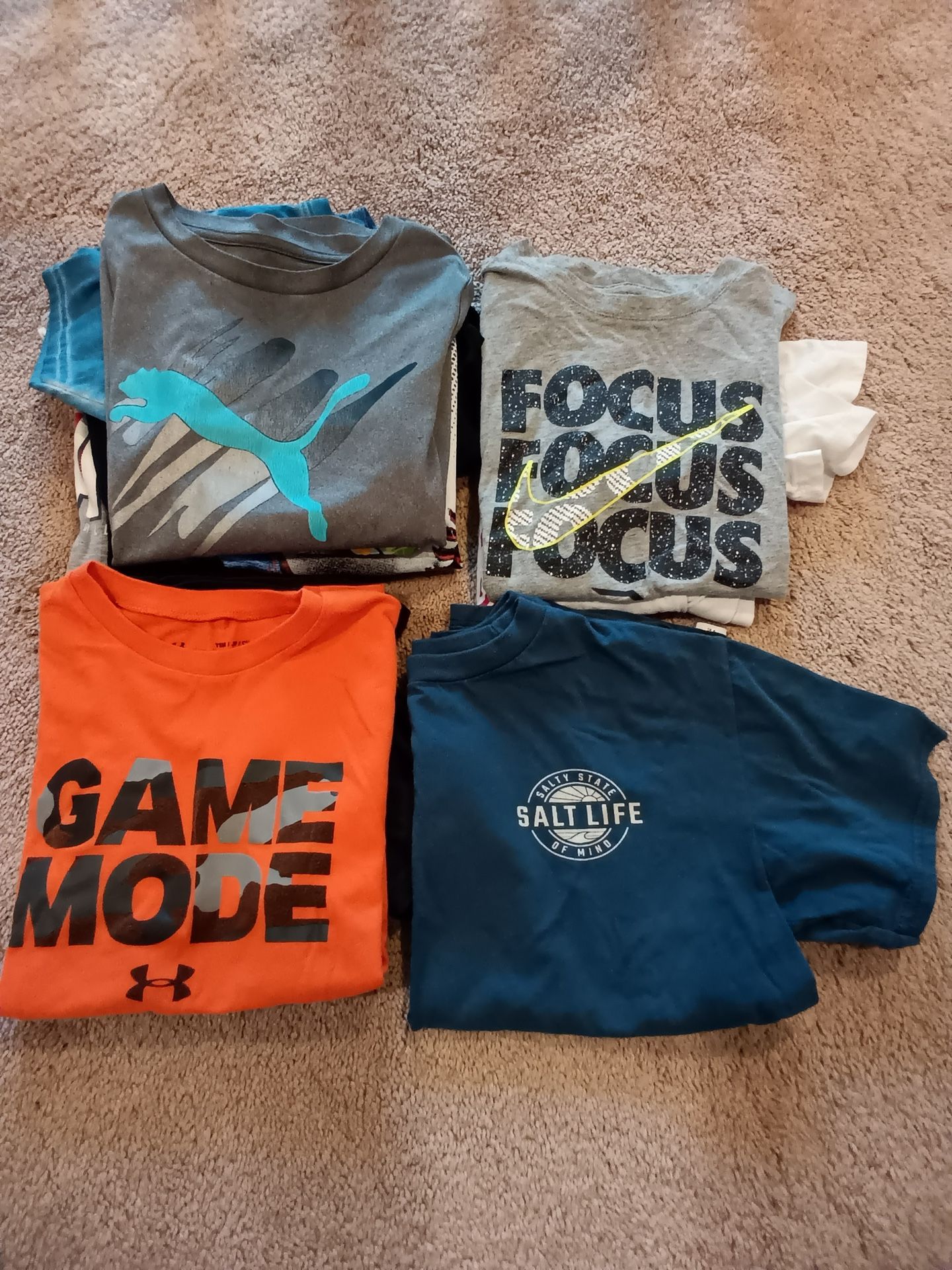 Boys Bundle Of Clothes Size 8/ Small GREAT DEAL!