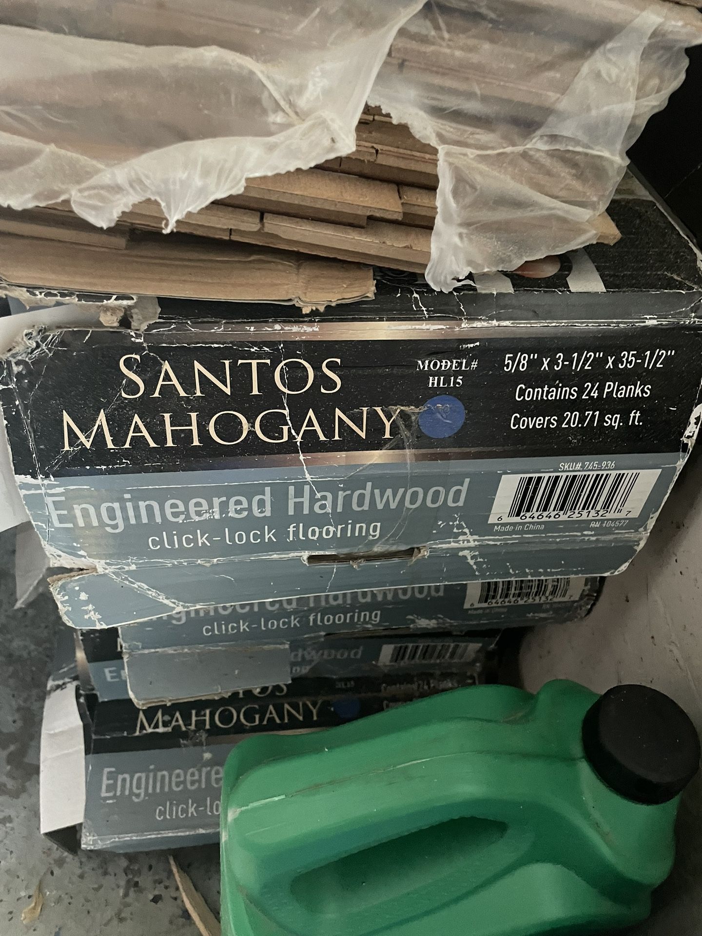 Mahagony Flooring! New!