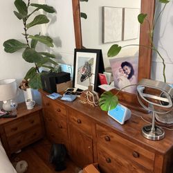 Dresser Vanity and Night Stands