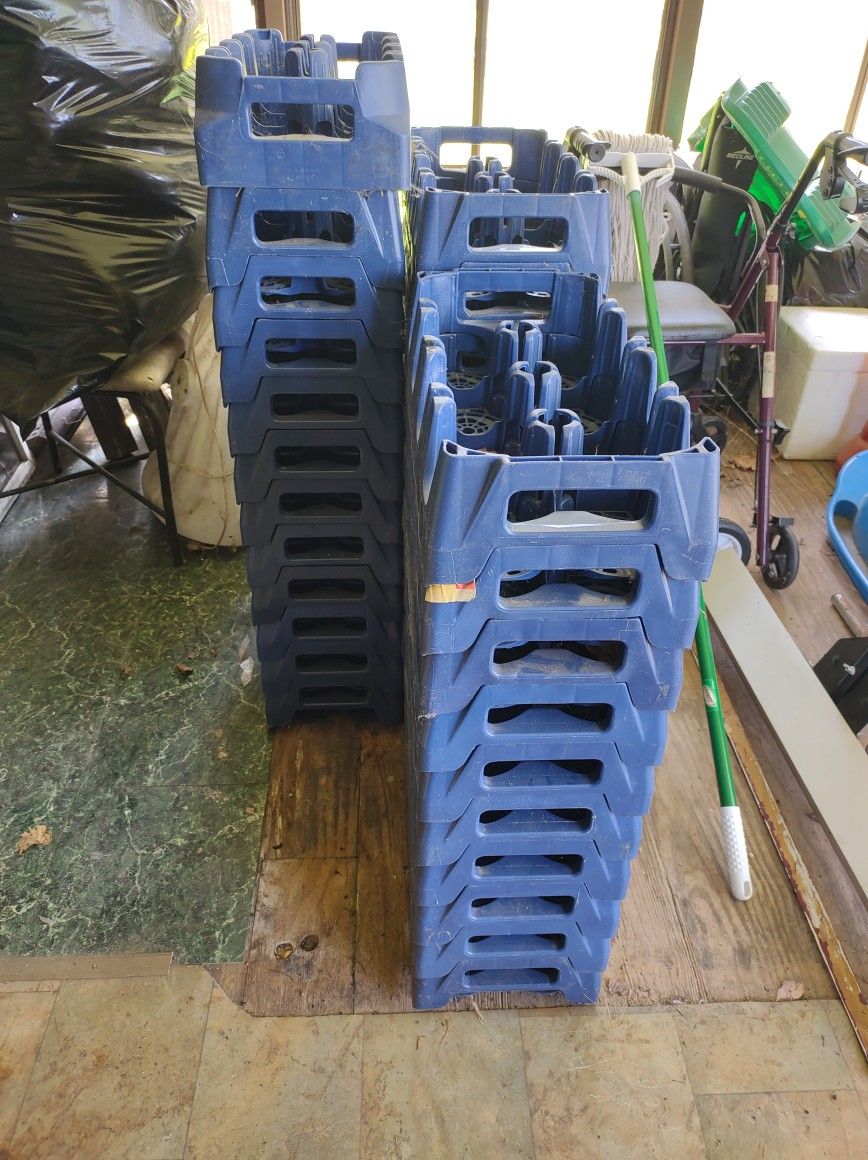 Plastic Soda Carriers/Crates