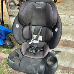 Evenflo Car seat
