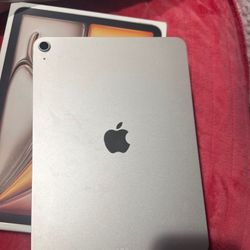 iPad 11in  M3 Chip 
