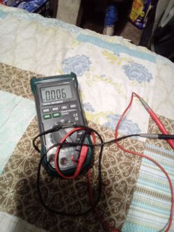 Volt meter