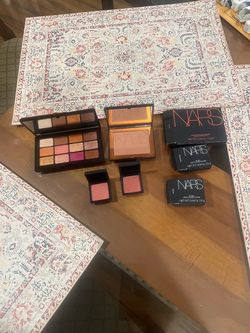 Nars makeup bundle