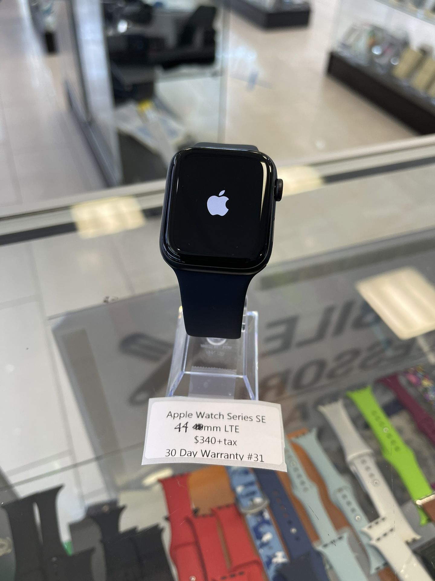 Apple Watch Series SE LTE 44mm