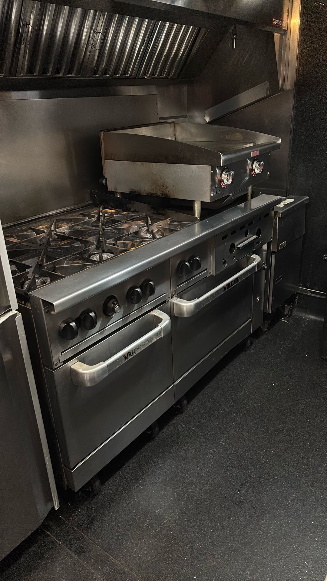 Gas Commercial Kitchen Appliances