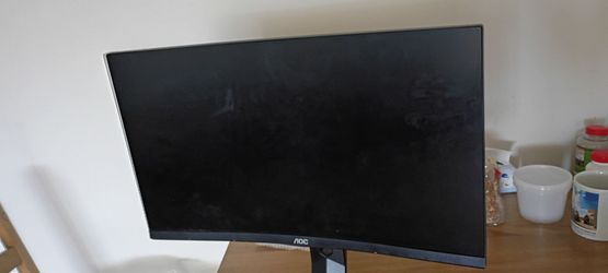 FOR PARTS AOC 165hz 1080p 24 inches monitor COMES WITH STAND!