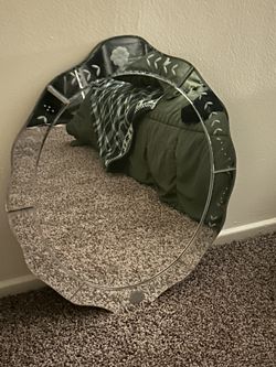 Floral design vintage mirror