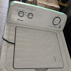 2018 Electric Amana Washer And Roper Dryer 