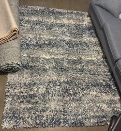 5x7 Shag Rug- Blue White Grey