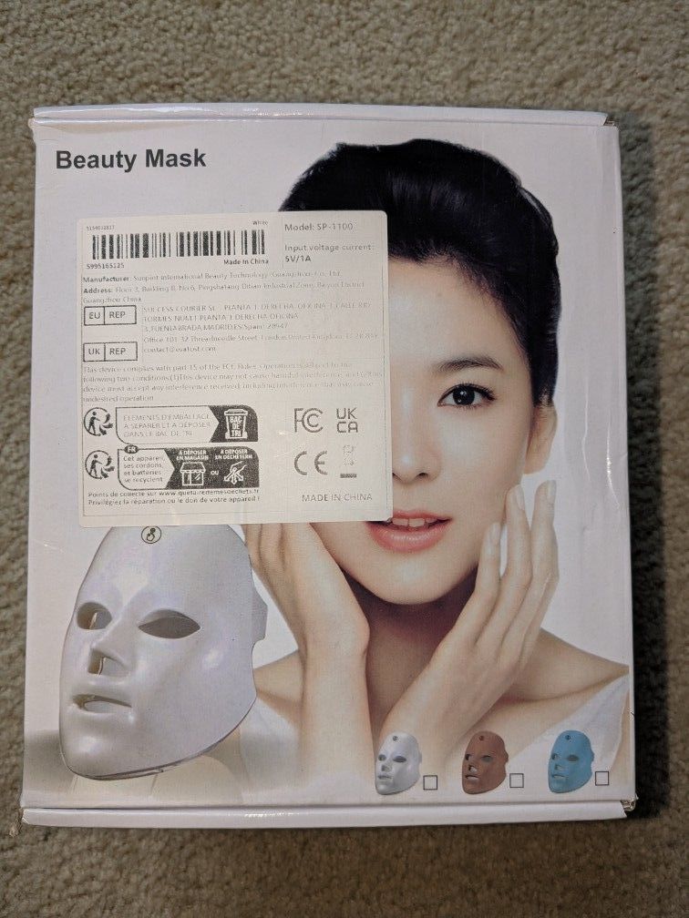 Red Light Therapy Face Mask