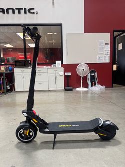 Electric scooter