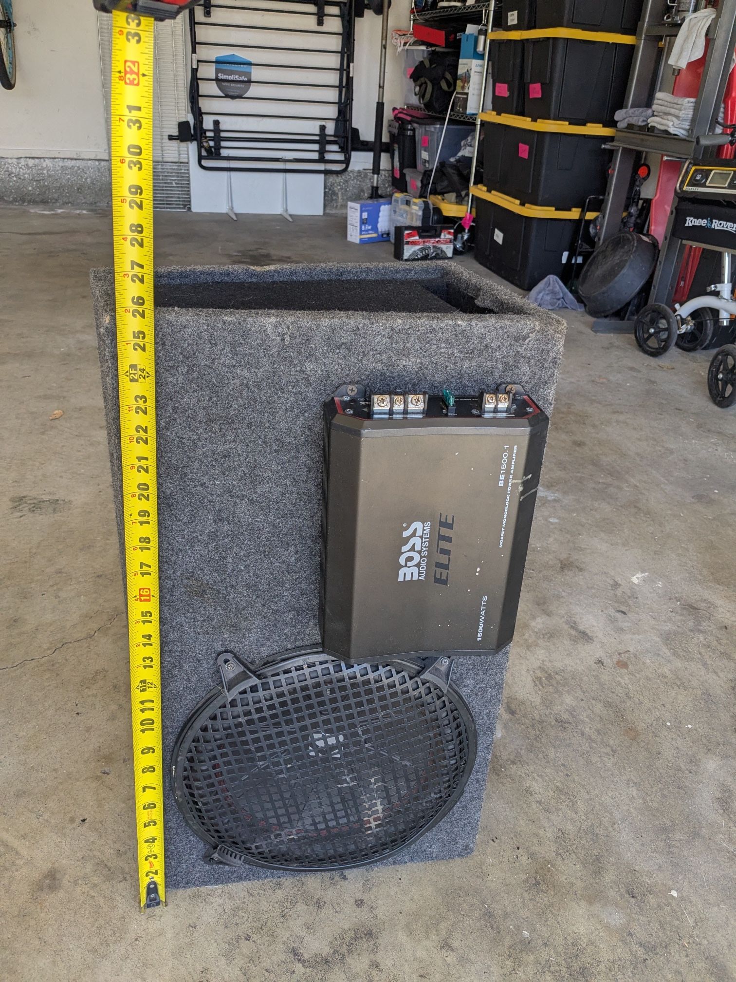 12 in Subwoofer with 1500 W Amp