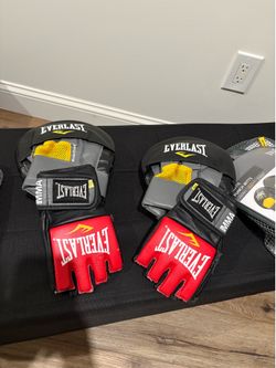 Used MMA/Boxing gear